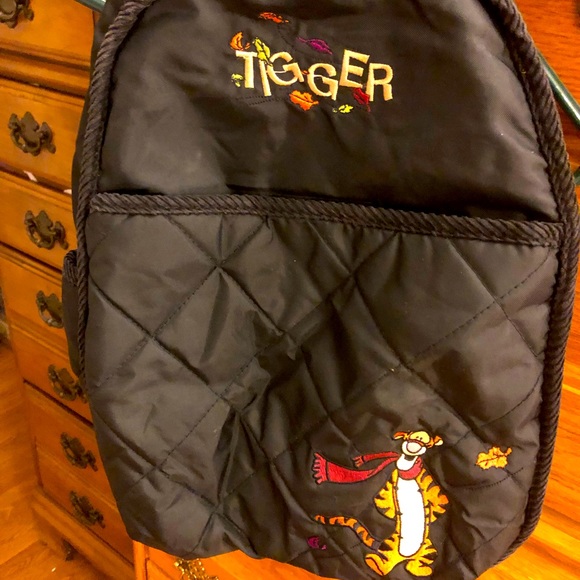 TIGGER BACKPACK FITS LAPTOP BRAND NEW - Picture 1 of 3